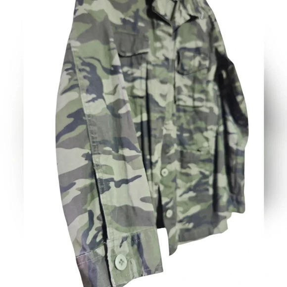 Hot Topic Jacket Sz L Green Camouflage Button Pockets Cotton Distressed - Picture 5 of 8
